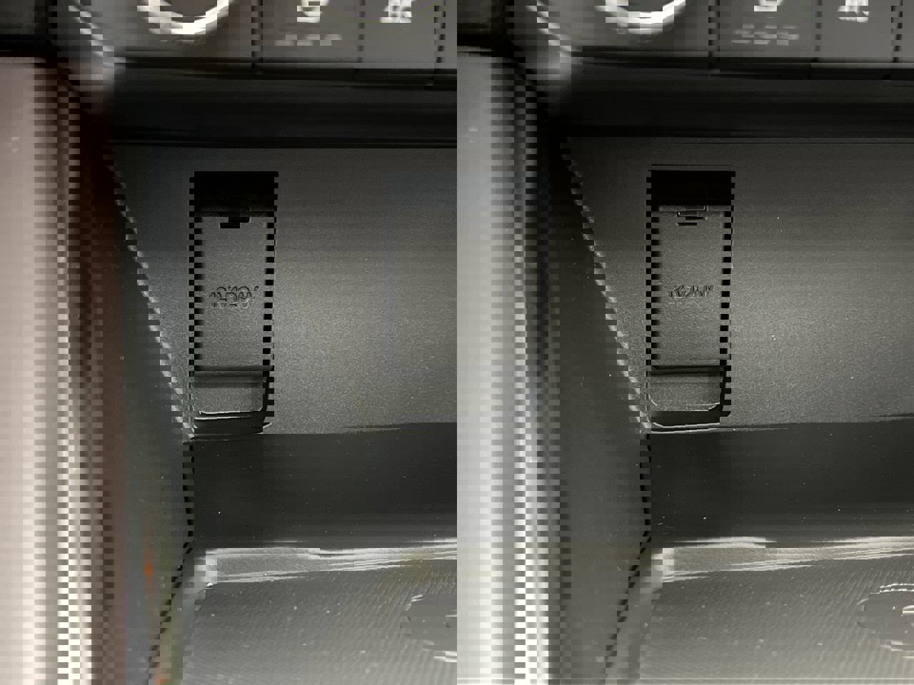 Used 2025 MAZDA CX-5 Signature image 23