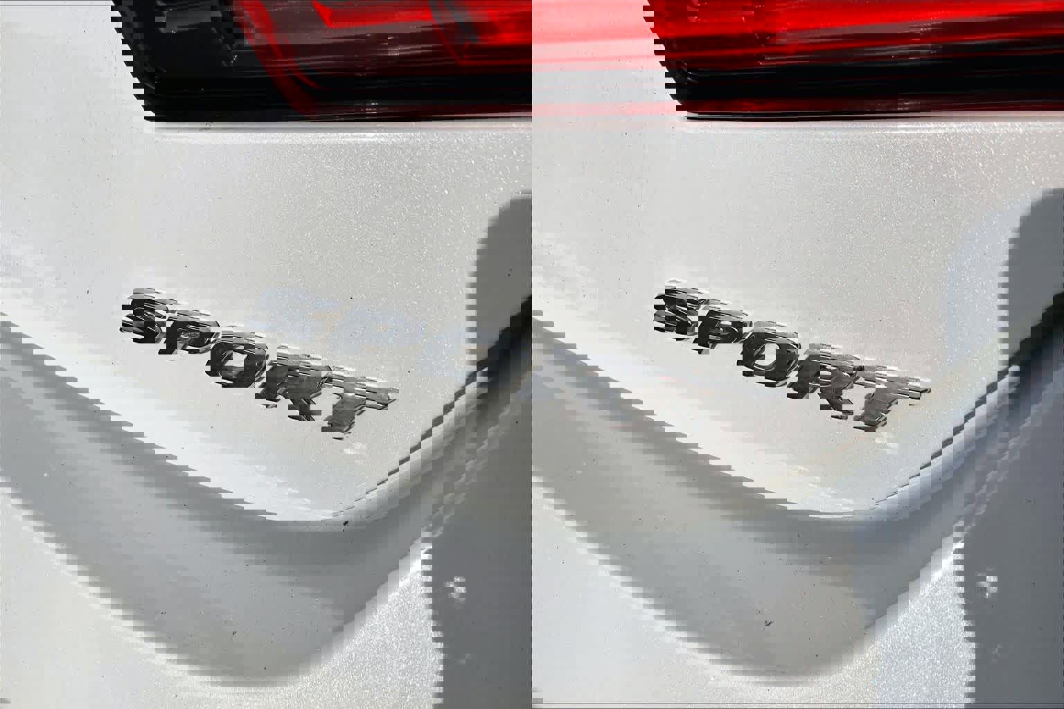 Used 2018 Honda Accord Sport image 9