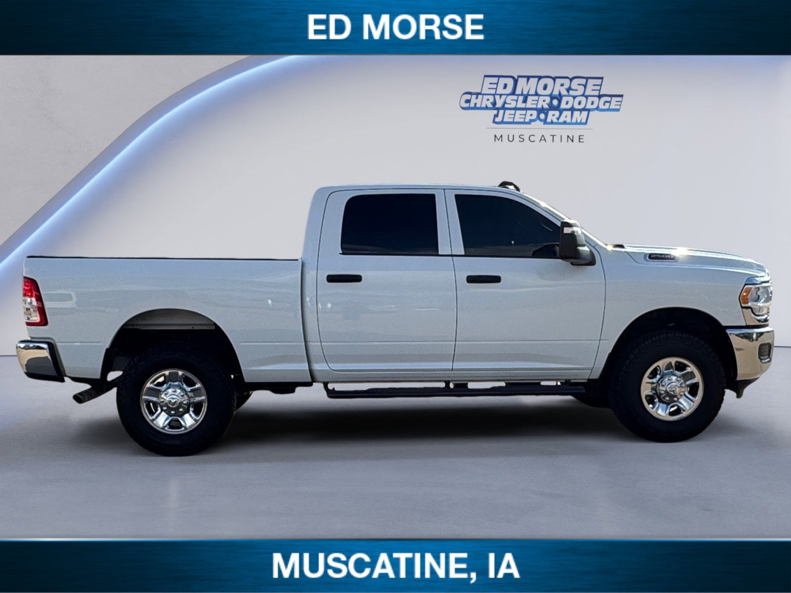 Used 2024 RAM 2500 Tradesman w/ Chrome Appearance Group AWD/4WD image 6