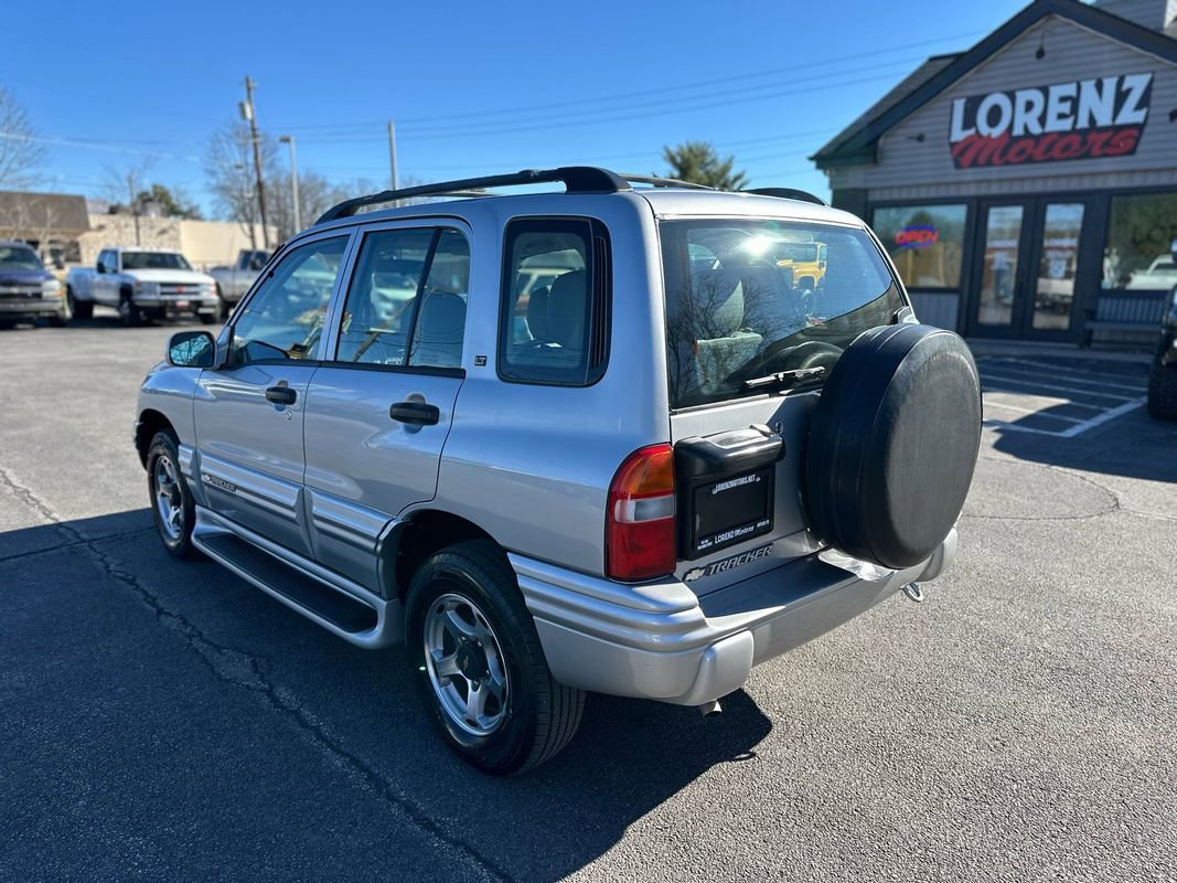 Used 2001 Chevrolet Tracker LT image 5