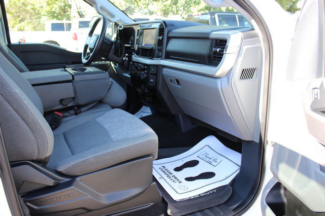 Used 2025 Ford F250 XLT w/ FX4 Off-Road Package AWD/4WD image 18