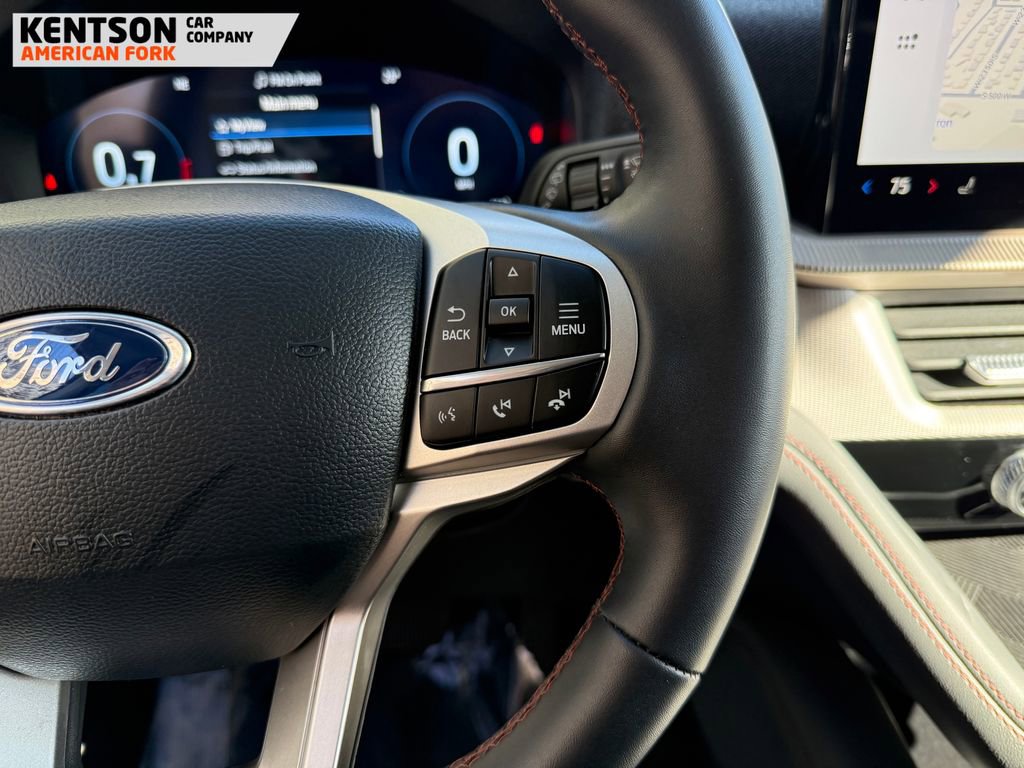 Used 2025 Ford Explorer Active image 15
