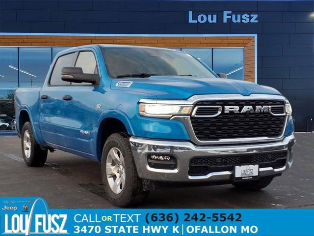 New 2026 RAM 1500 4x4 Crew Cab