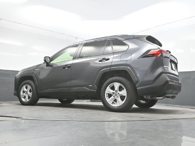 Used 2021 Toyota RAV4 LE AWD/4WD image 35