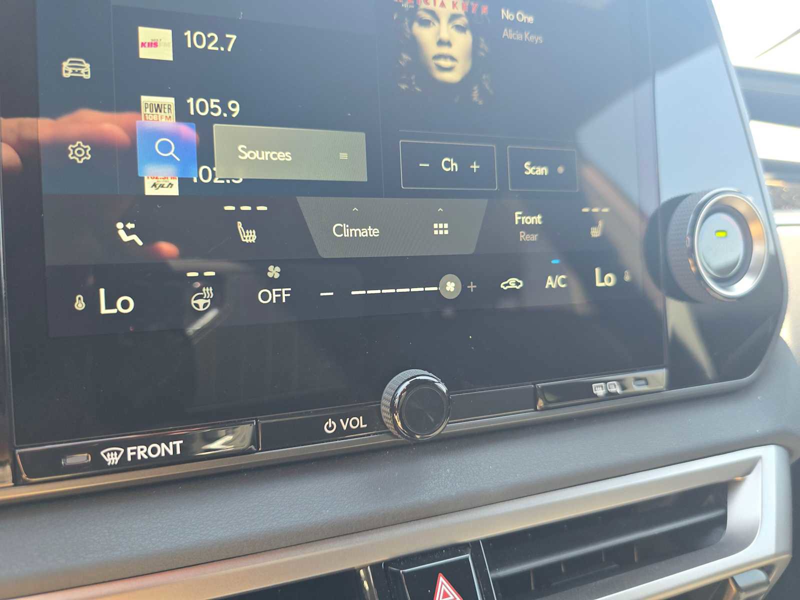 Used 2025 Lexus RX 350 FWD image 28