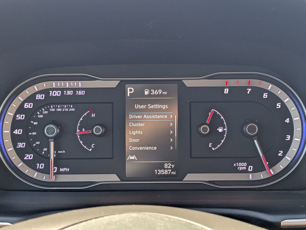 Used 2024 Hyundai Santa Cruz SEL image 11