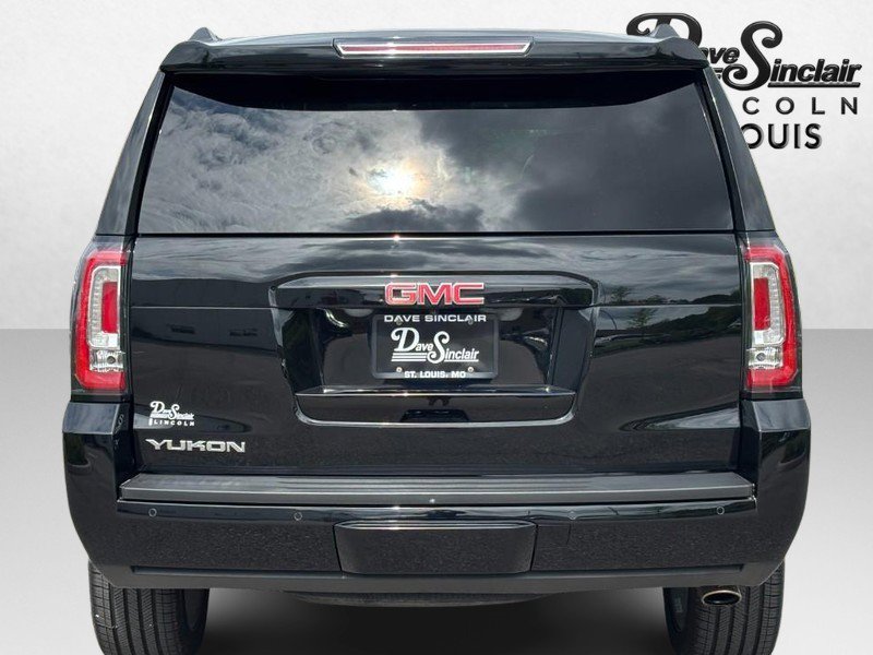 Used 2020 GMC Yukon SLT w/ Premium Edition AWD/4WD image 4