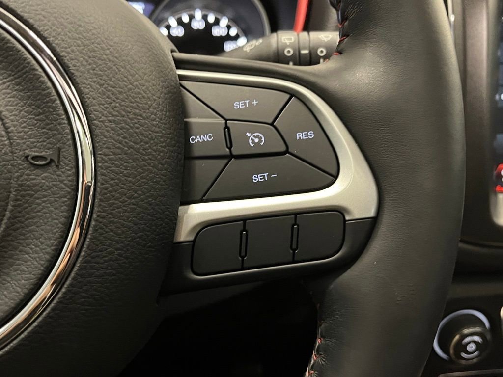 Used 2018 Jeep Compass Trailhawk w/ Leather Interior Group image 21