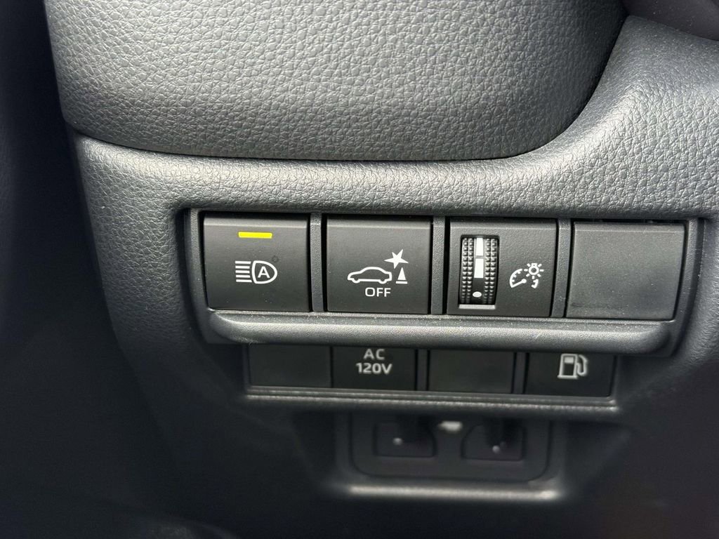 Used 2025 Toyota Land Cruiser 1958 image 22