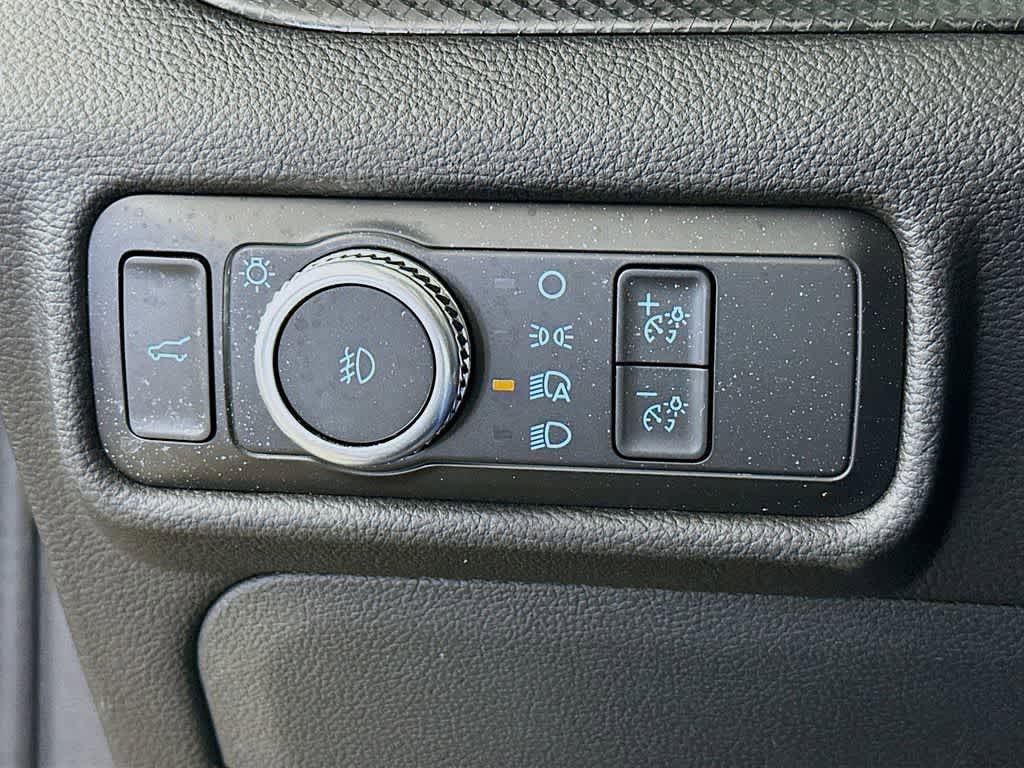 Used 2022 Ford Explorer ST w/ Equipment Group 401A AWD/4WD image 25