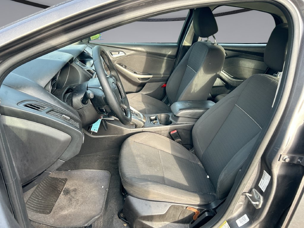 Used 2012 Ford Focus SEL FWD image 11