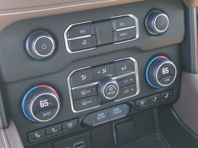 Used 2023 Chevrolet Tahoe High Country w/ LPO, Illumination Package AWD/4WD image 19