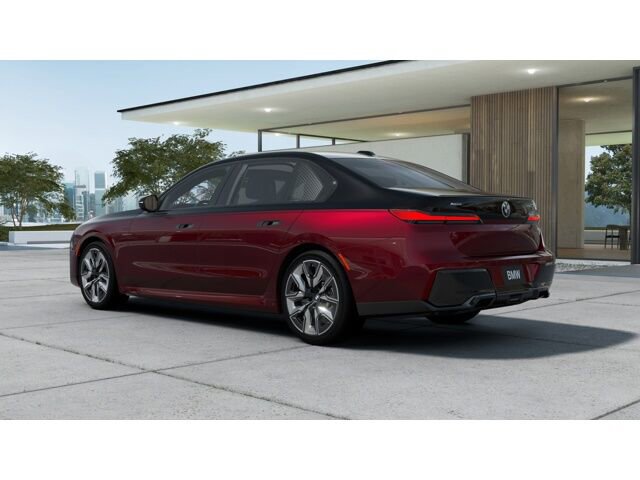 Used 2025 BMW 760i xDrive w/ Executive Package AWD/4WD image 2