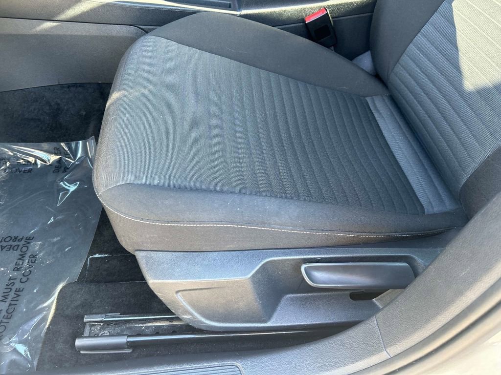 Used 2025 Volkswagen Jetta S image 19