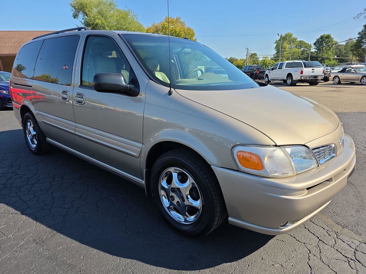 Used 2003 Oldsmobile Silhouette GLS image 18