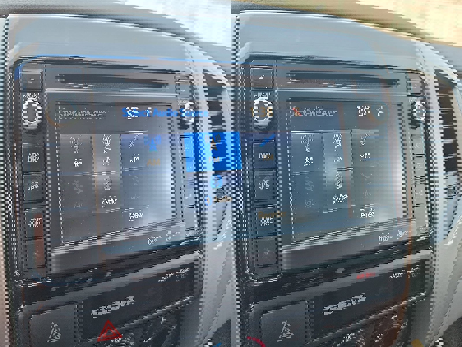 Used 2015 Toyota Tacoma PreRunner w/ SR5 Package RWD image 23