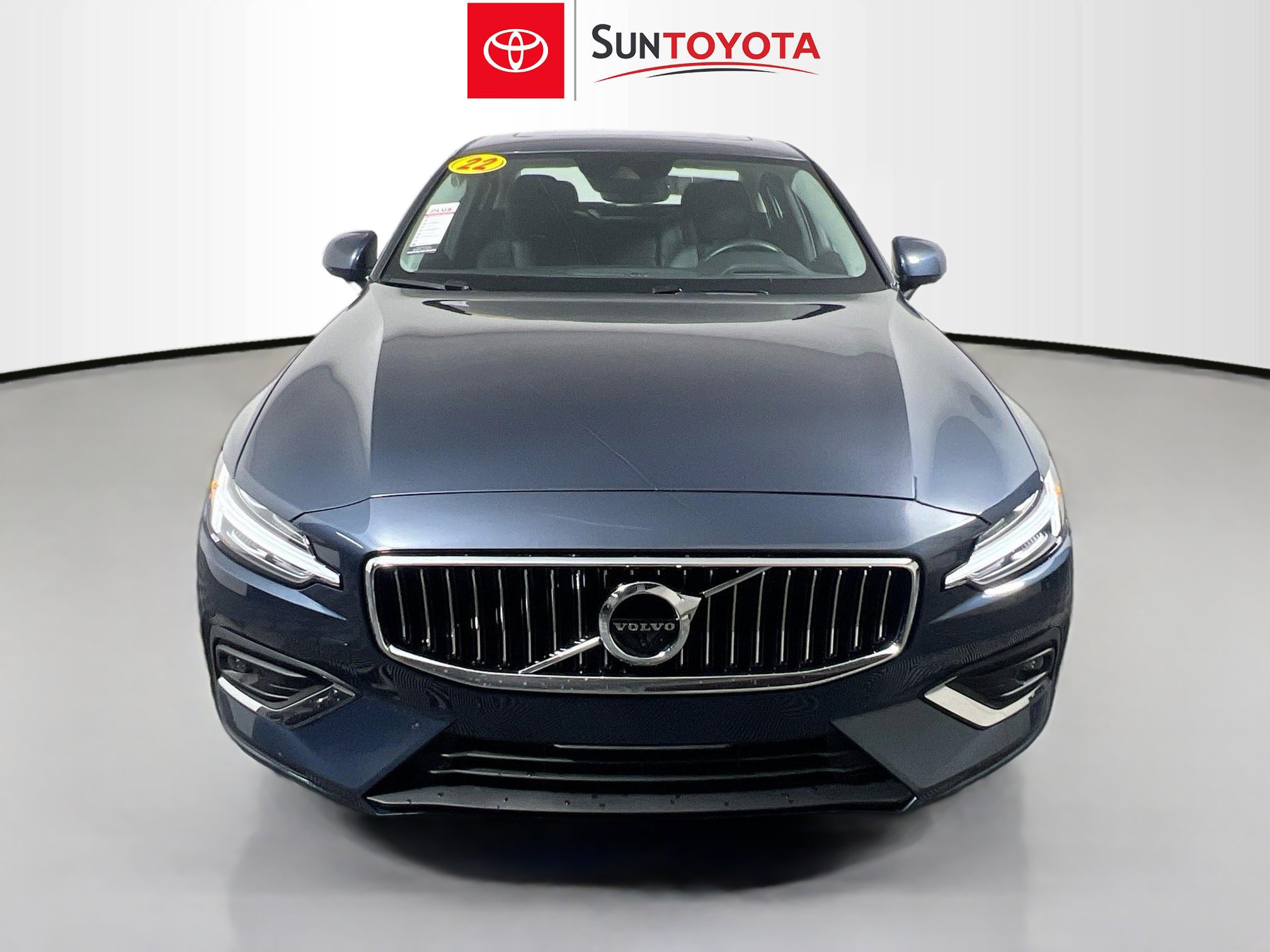 Used 2022 Volvo S60 B5 Inscription image 10