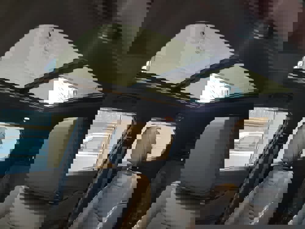 Used 2023 Chevrolet TrailBlazer RS w/ Sun and Liftgate Package image 12