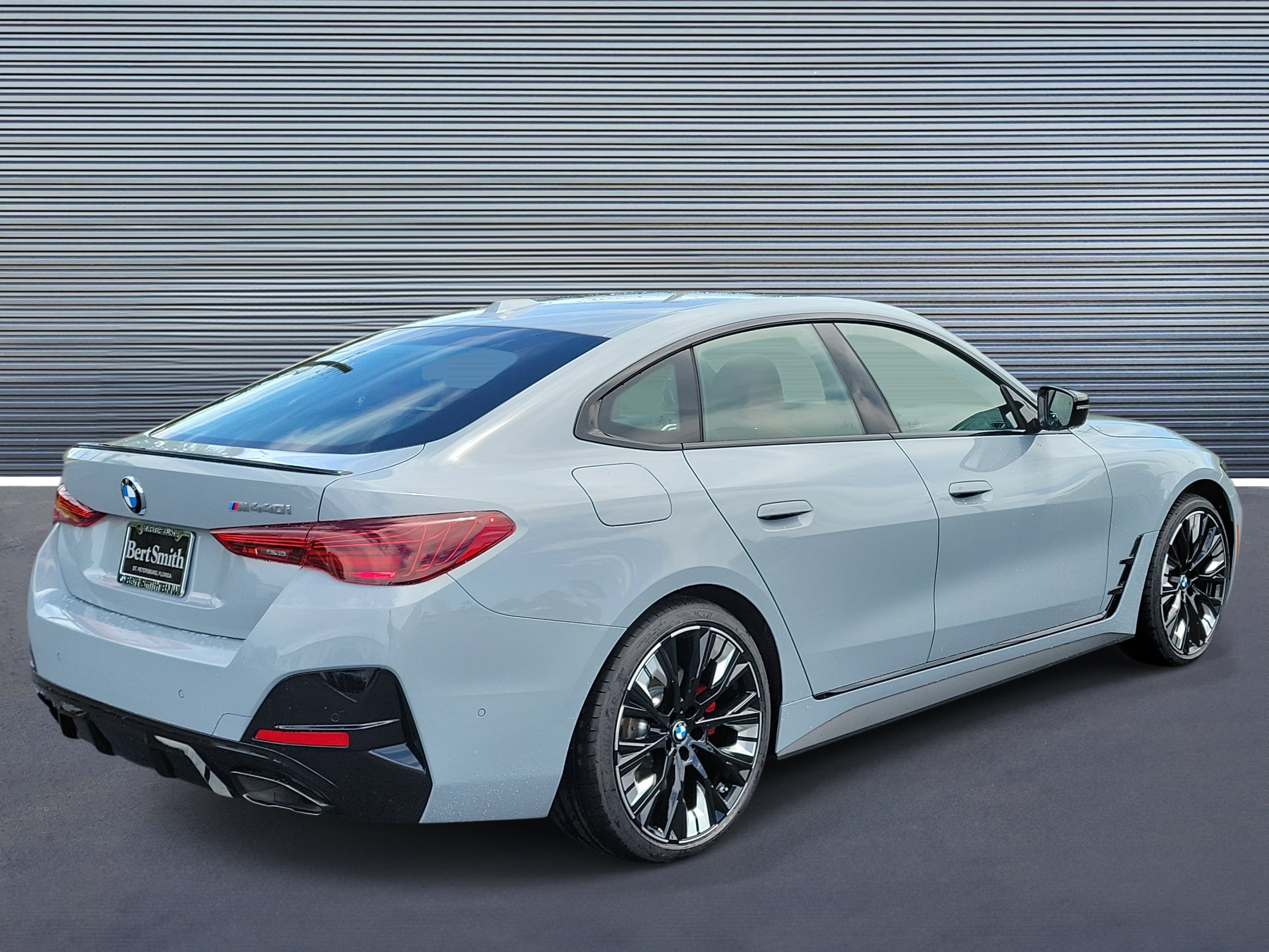 New 2026 BMW M440i w/ Premium Package RWD image 3