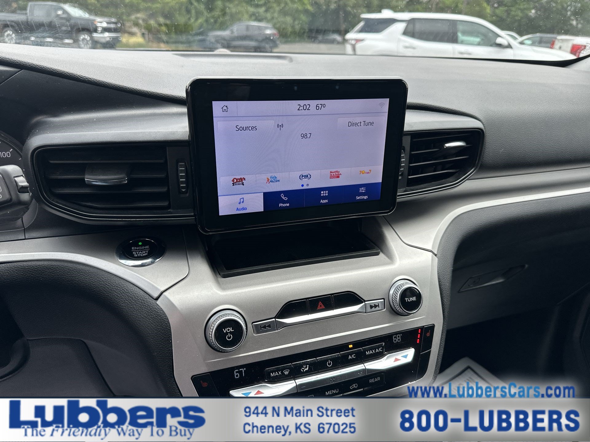 Used 2021 Ford Explorer XLT AWD/4WD image 16