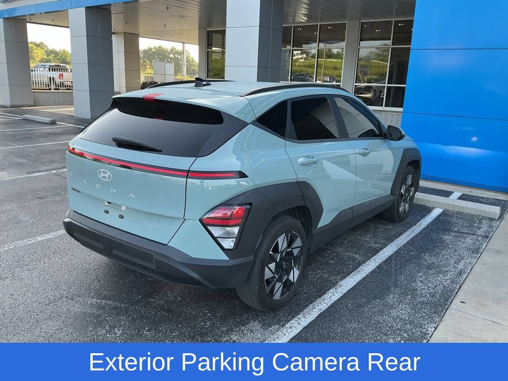Used 2024 Hyundai Kona SEL FWD image 3
