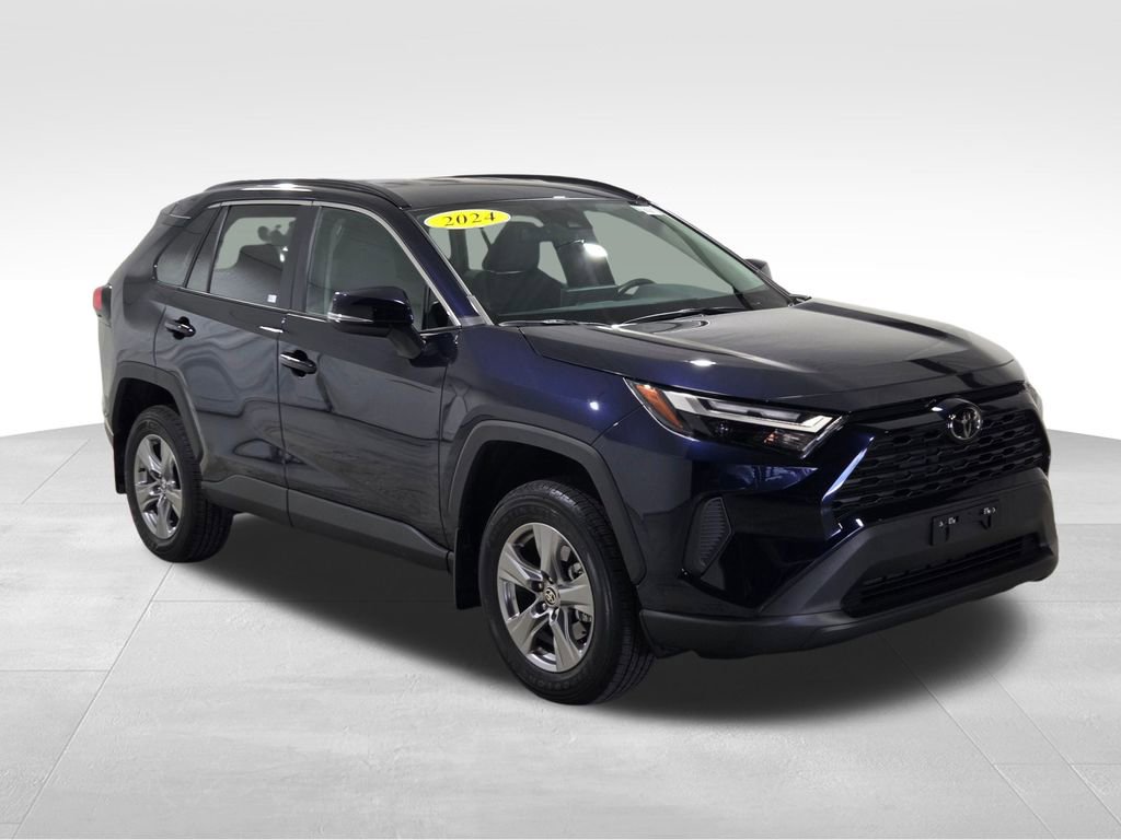 Used 2024 Toyota RAV4 XLE image 13