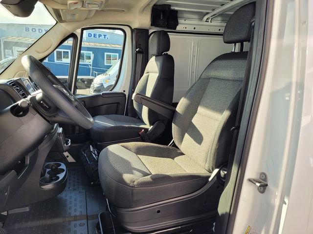 New 2026 RAM ProMaster 1500 w/ Convenience Group FWD image 9