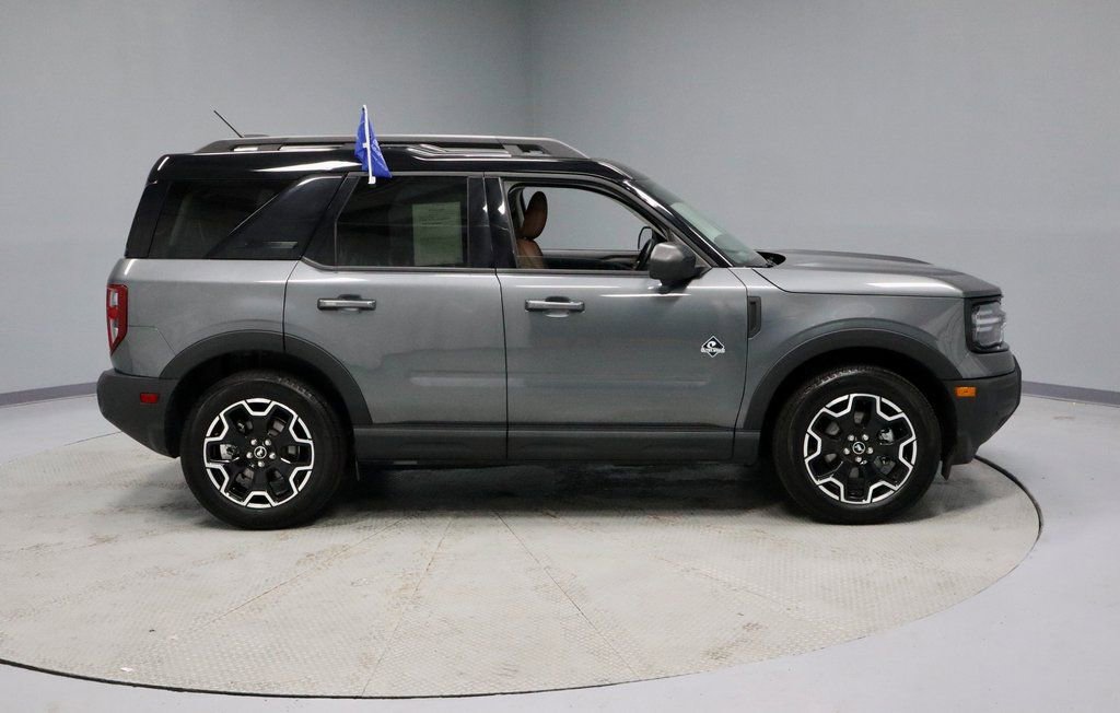 Certified 2025 Ford Bronco Sport Outer Banks w/ Outer Banks Tech Package+ image 7