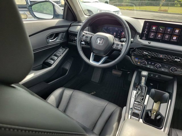 Used 2024 Honda Accord Touring image 22