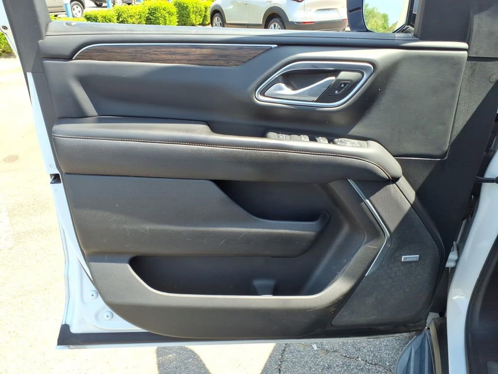Used 2021 Chevrolet Suburban Premier AWD/4WD image 10