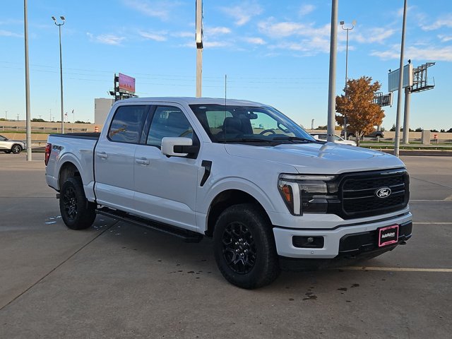 Used 2025 Ford F150 Lariat AWD/4WD image 3