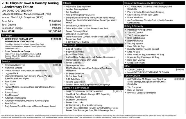 Used 2016 Chrysler Town & Country Touring-L FWD image 18