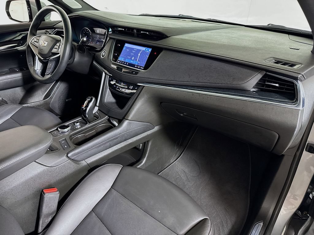 Used 2025 Cadillac XT5 Premium Luxury FWD image 29