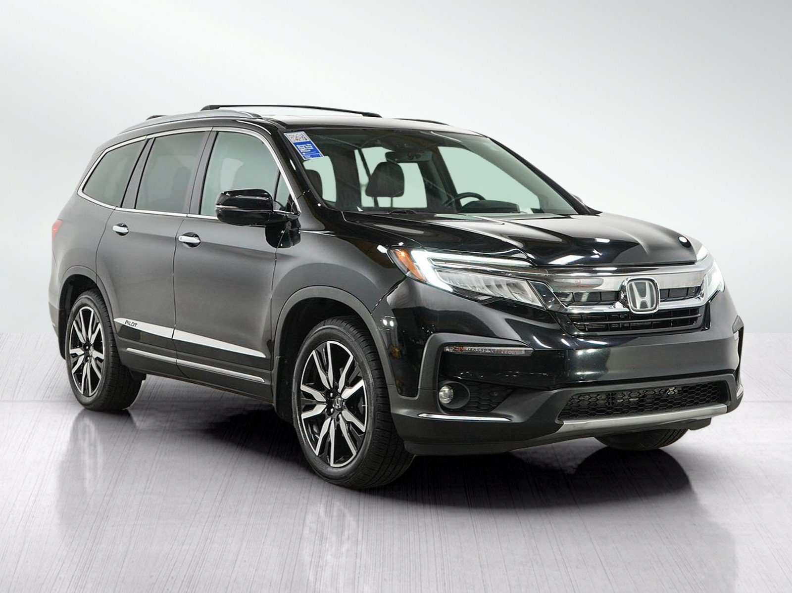 Used 2019 Honda Pilot Touring image 7