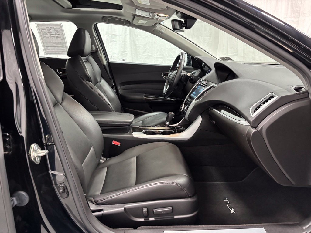 Used 2020 Acura TLX FWD image 55