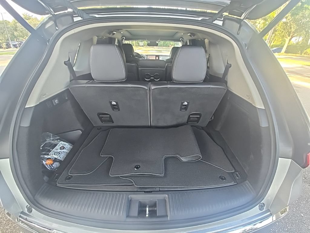 Certified 2024 Acura MDX w/ Technology Package FWD image 35