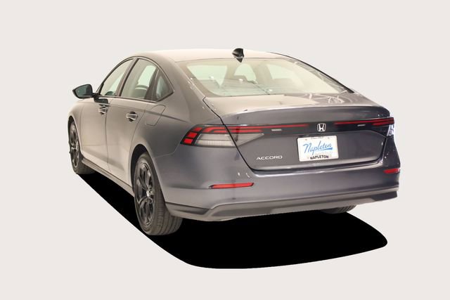Used 2025 Honda Accord SE image 7