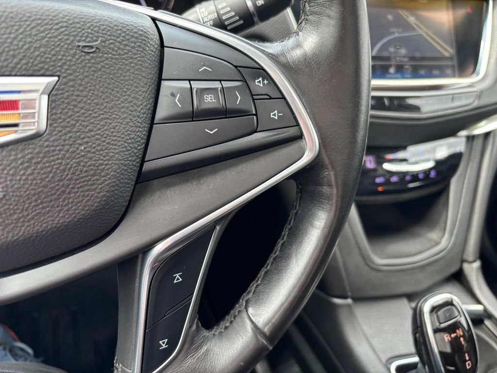 Used 2017 Cadillac XT5 Luxury w/ Driver Awareness Package image 35