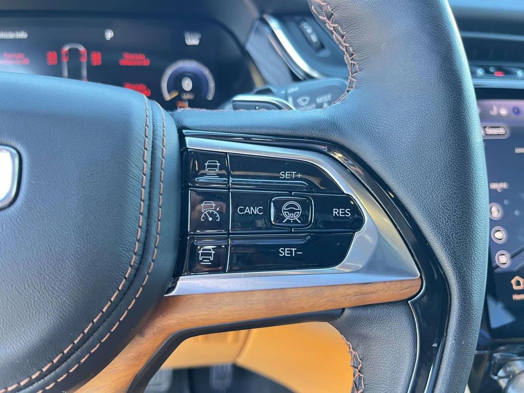 Certified 2023 Jeep Grand Cherokee L Summit image 19