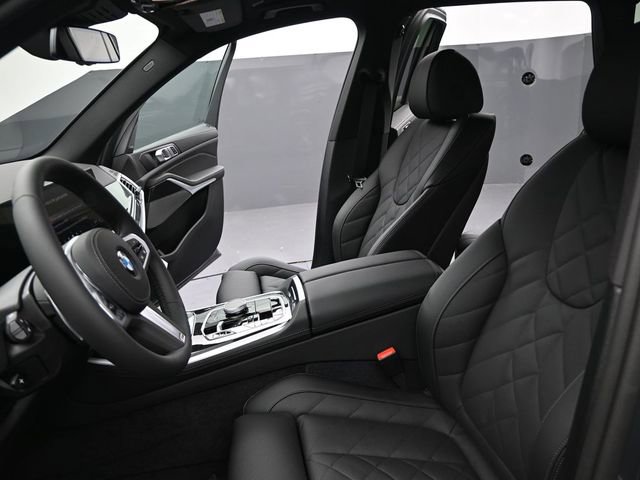 New 2026 BMW X5 xDrive40i w/ M Sport Package image 16