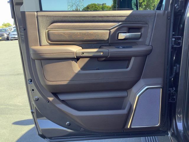 New 2026 RAM 2500 Limited image 29