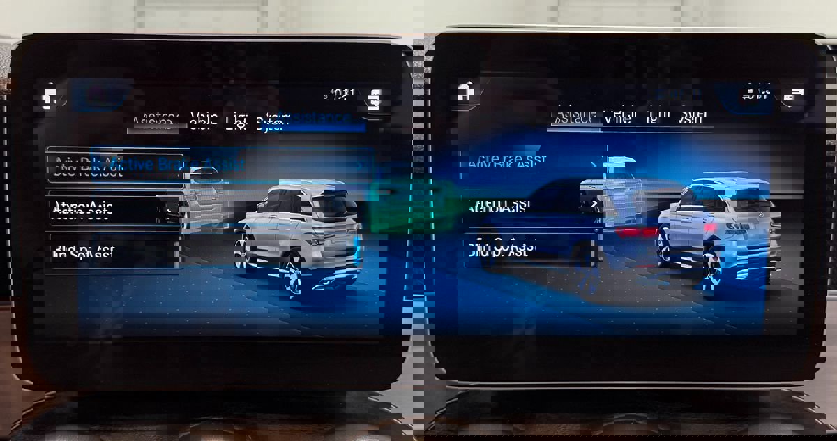 Used 2020 Mercedes-Benz GLC 300 4MATIC image 23