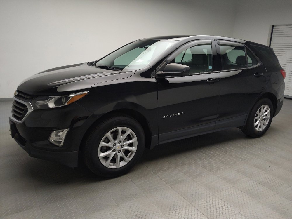 Used 2019 Chevrolet Equinox LS FWD image 2