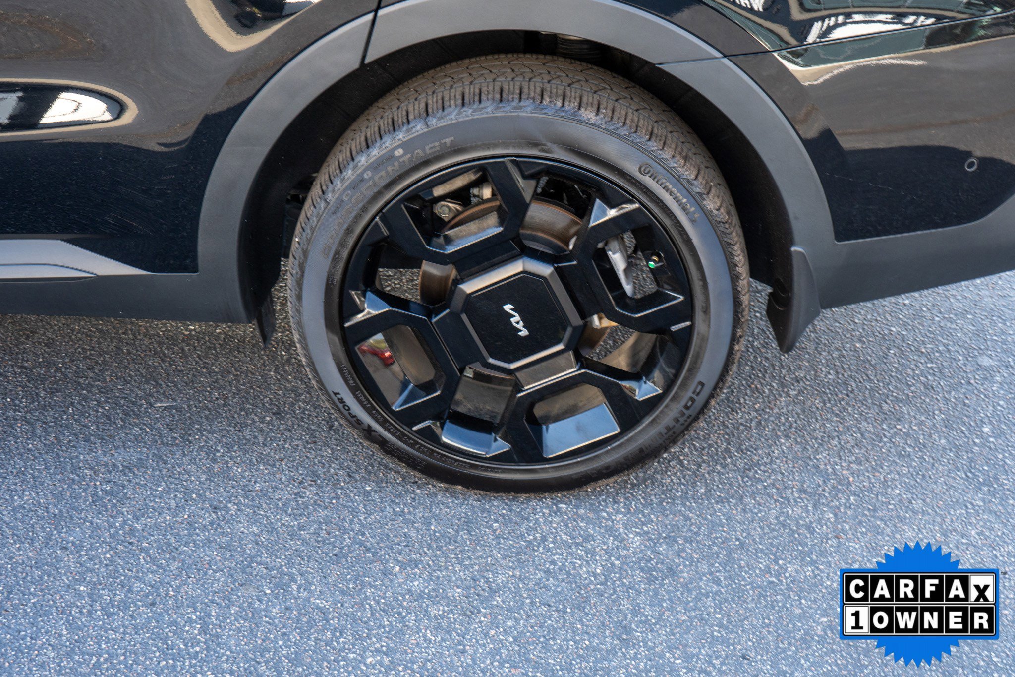 Used 2024 Kia Sorento SX Prestige w/ Olive Brown Leather Package image 9