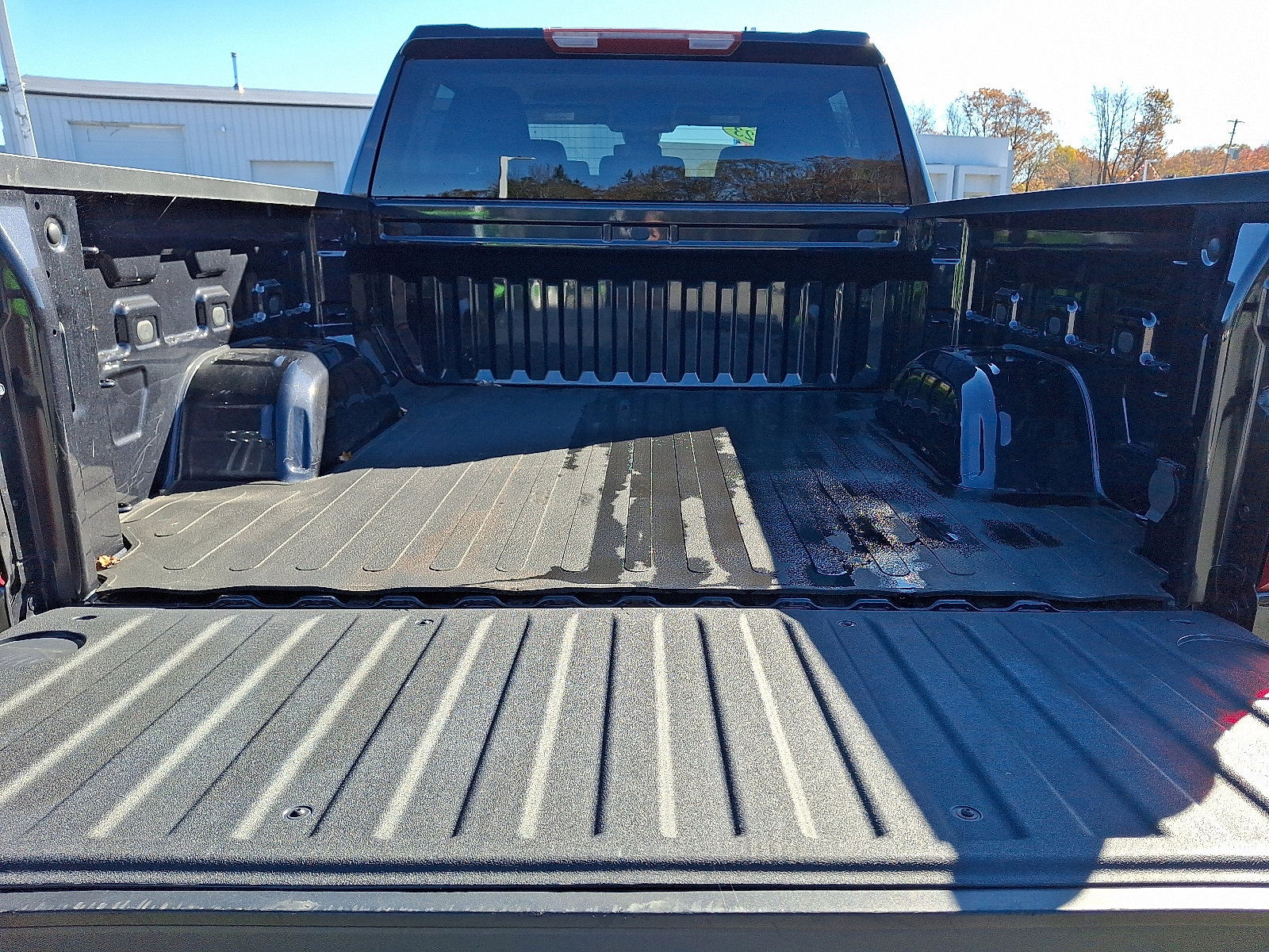 Used 2023 Chevrolet Silverado 1500 LT image 29