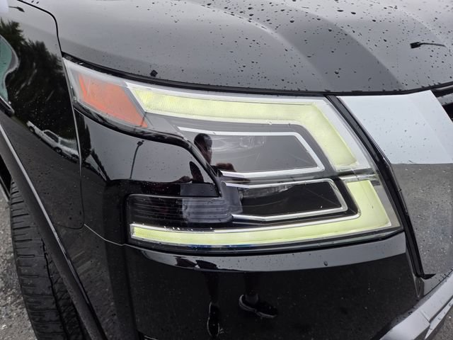 Used 2023 Nissan Armada Platinum w/ Captain's Chairs Package AWD/4WD image 25