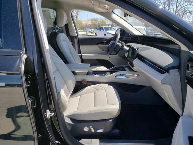 New 2026 Lincoln Nautilus Premier image 19