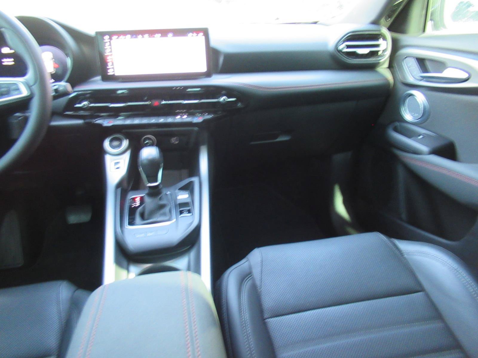 Used 2024 Dodge Hornet GT AWD/4WD image 14