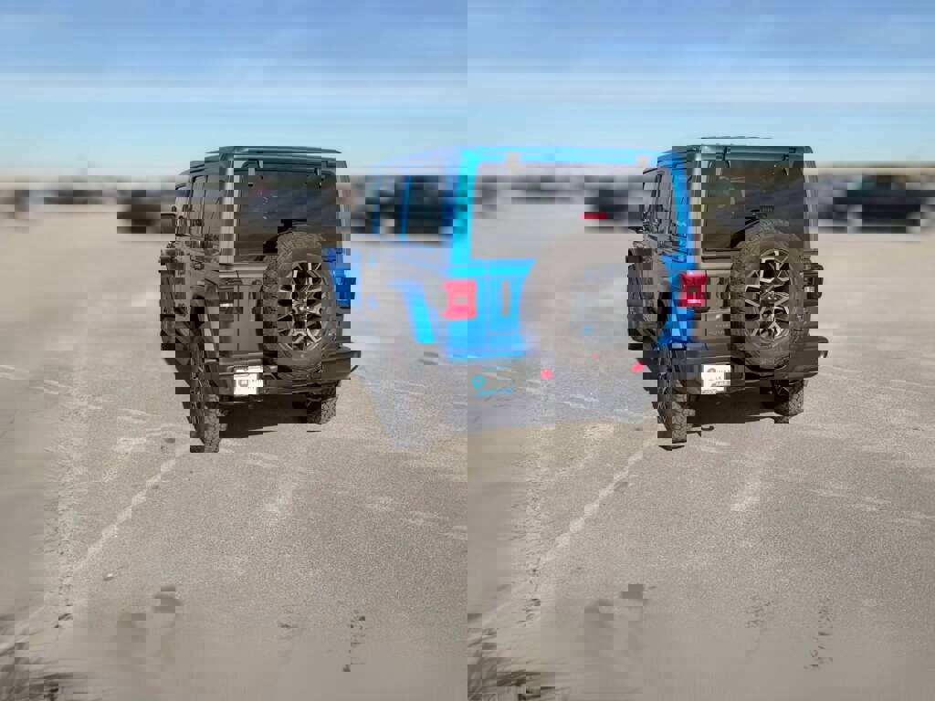 New 2026 Jeep Wrangler Sahara image 9