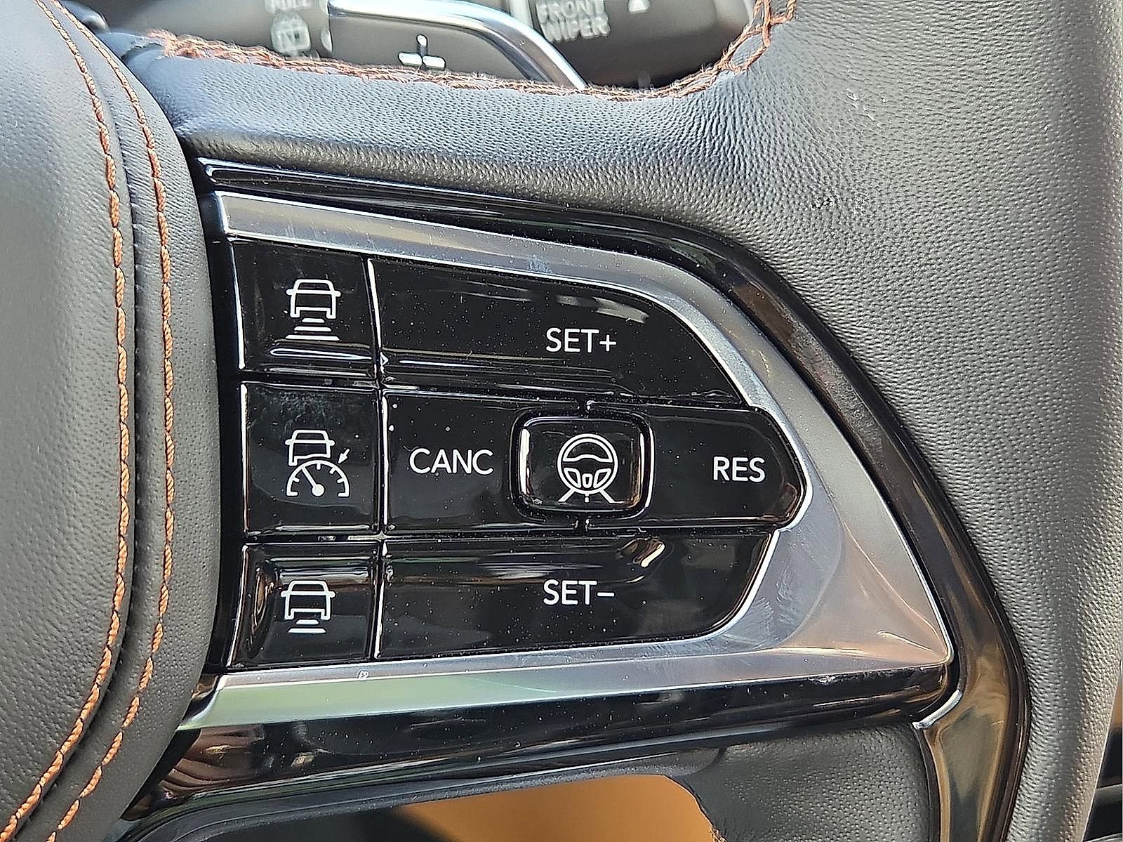 New 2026 Jeep Grand Cherokee L Summit image 21